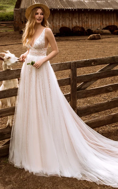 Elegant Tulle A-Line Wedding Dress with Plunging Neckline and Appliques Wedding Dress-716689 Ball Gown Wedding