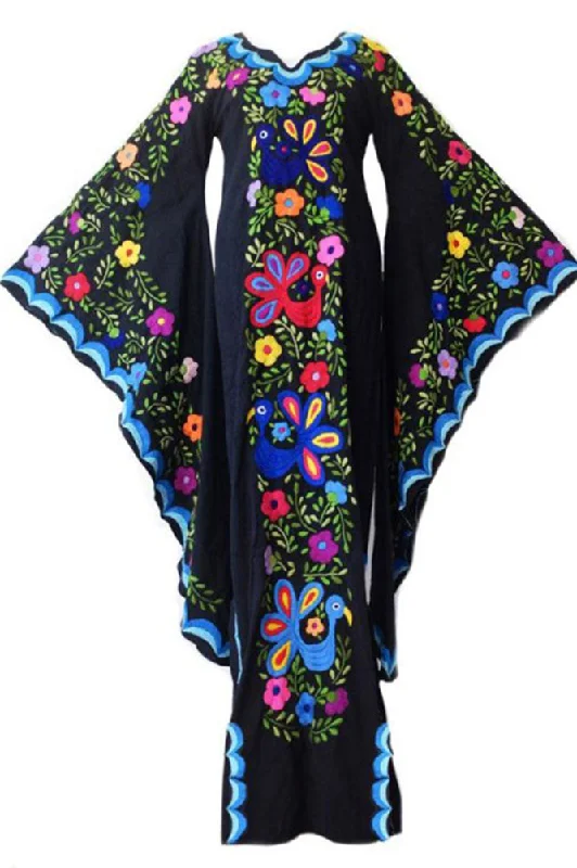 Chic Black Long Sleeve Print Gown Hot new arrivals in floral dresses