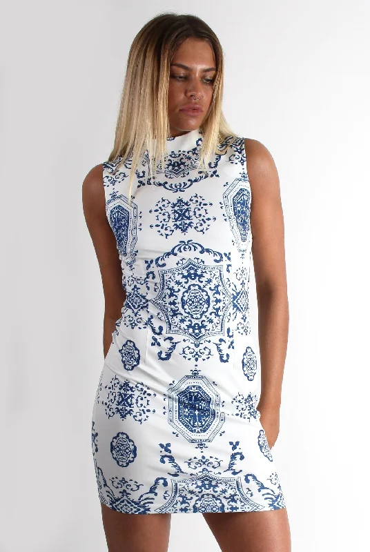 Melinda White & Blue Paisley Print Dress Chiffon floral dresses