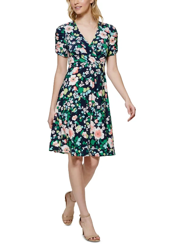 Petites Womens Floral Print Mini Fit & Flare Dress A-line Mini Skirt