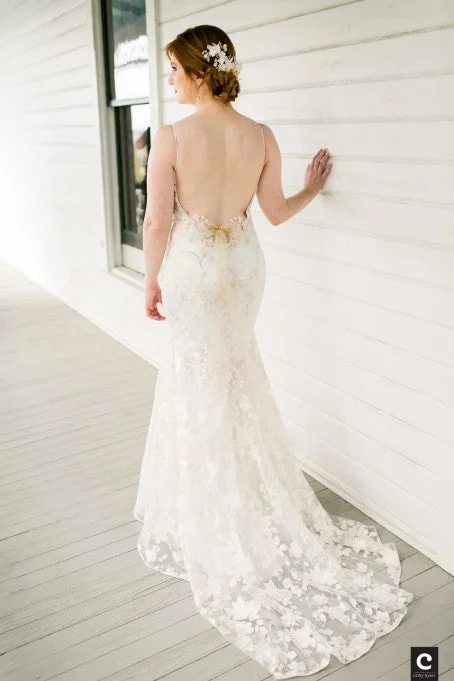 Claire Pettibone April Smocked unclassified dresses