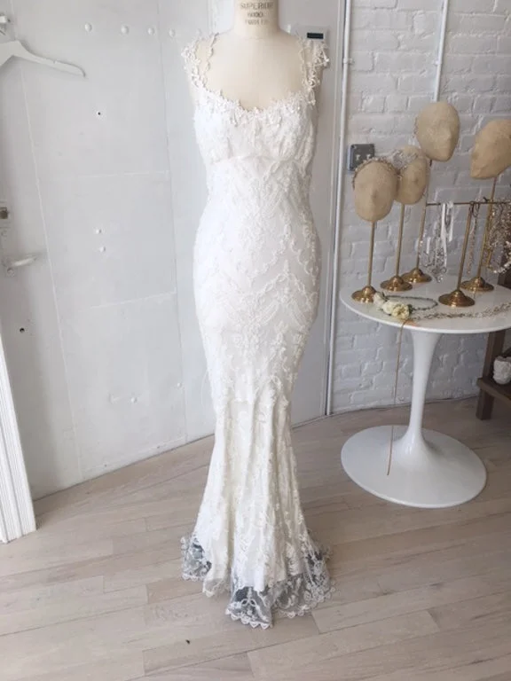 Claire Pettibone Chantilly Discounted unclassified dresses