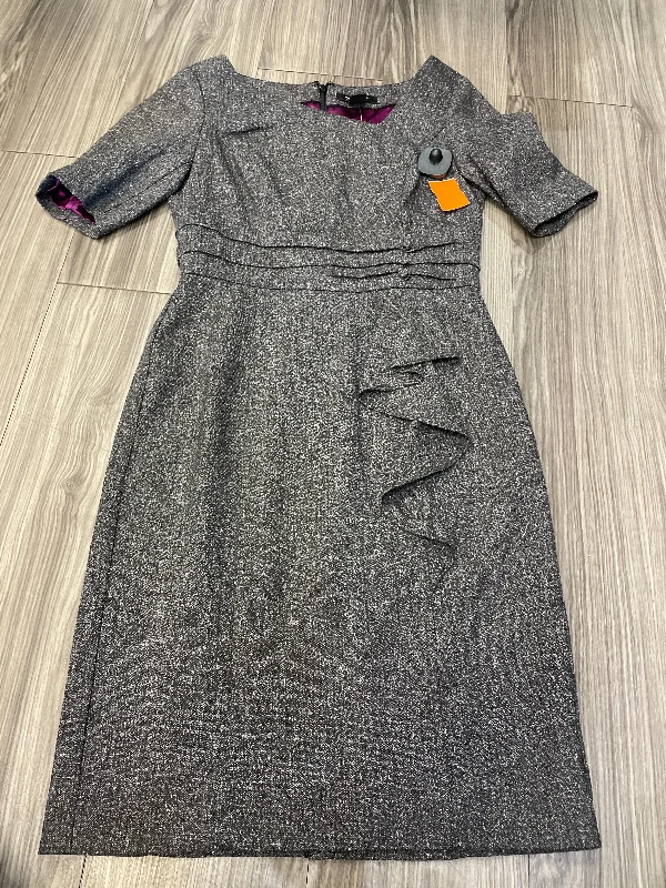 Dress Work By White House Black Market  Size: 4 Long sleeve unclassified dresses