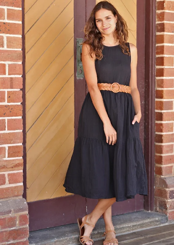 Tully Dress Black Tiered unclassified dresses