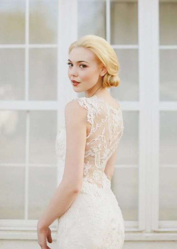 Claire Pettibone Chantilly Bright color unclassified dresses